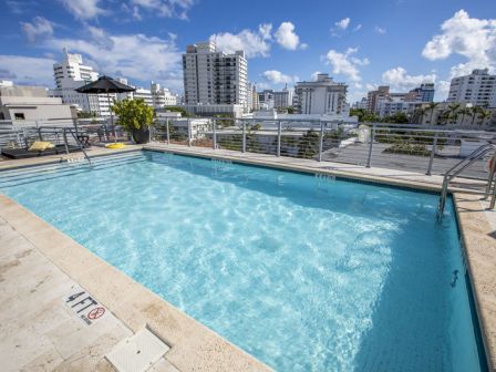 Riviera Hotel Pool View