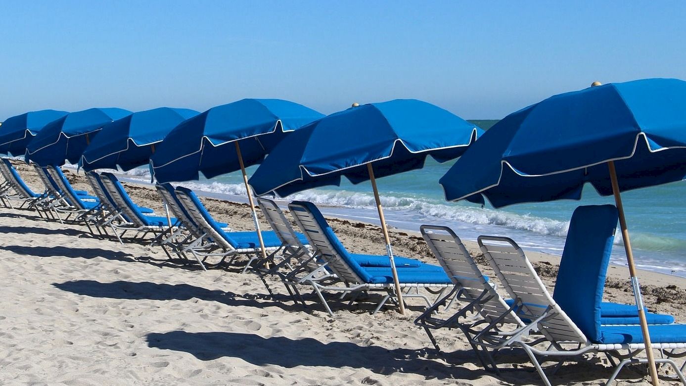 Miami Beach Hotel Group hotel exterior